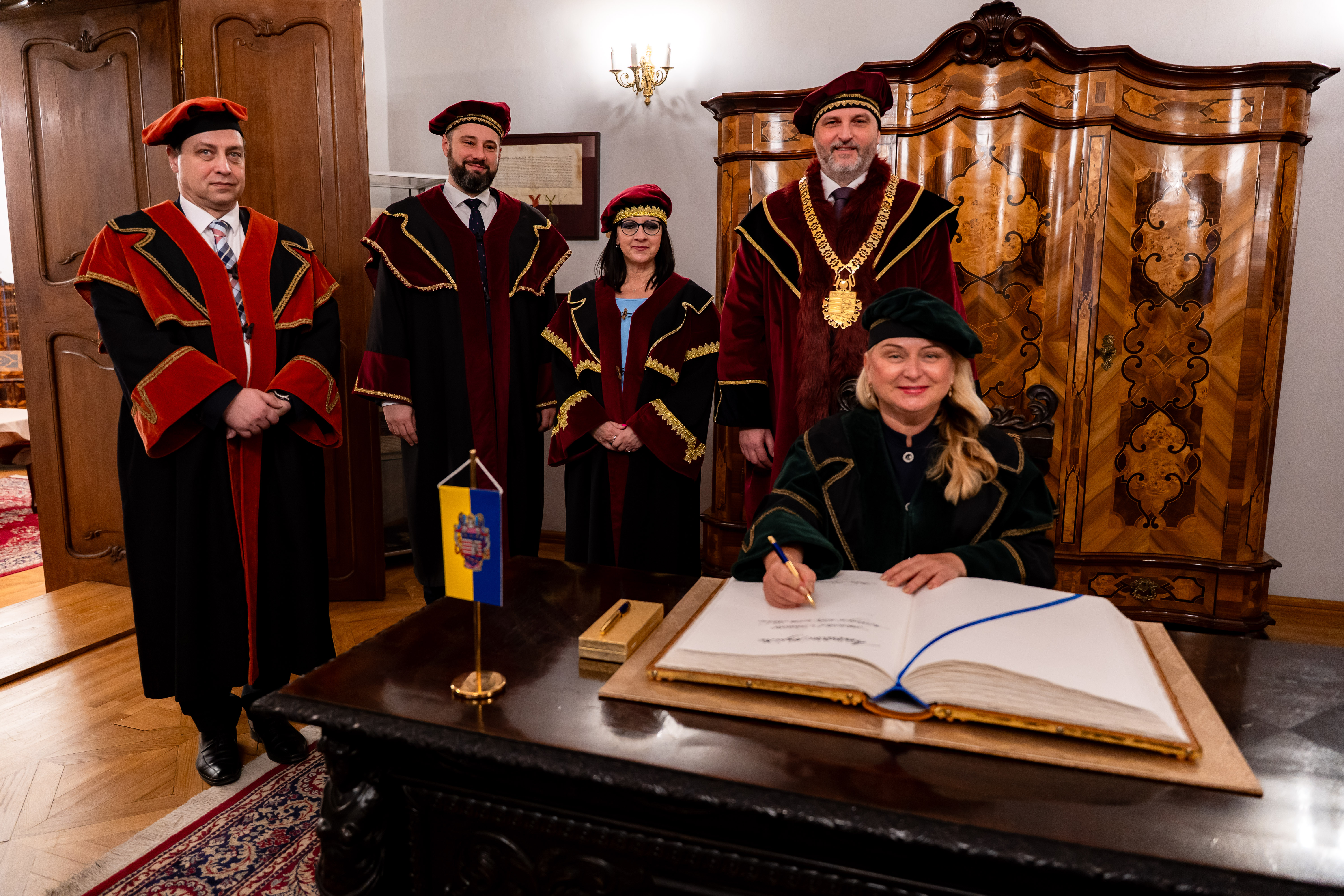  prijatie starostov Mestskych casti v Kosiciach.-40